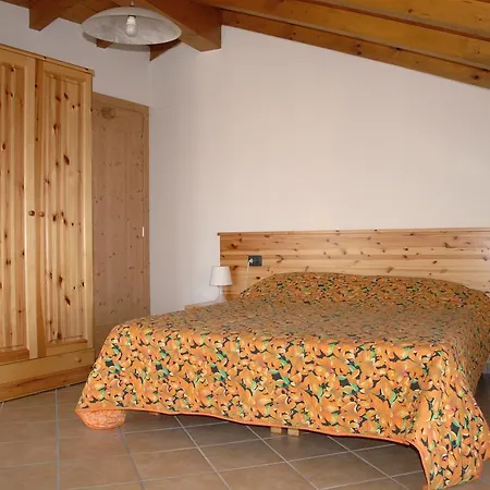 Villanova Apartman San Zeno di Montagna